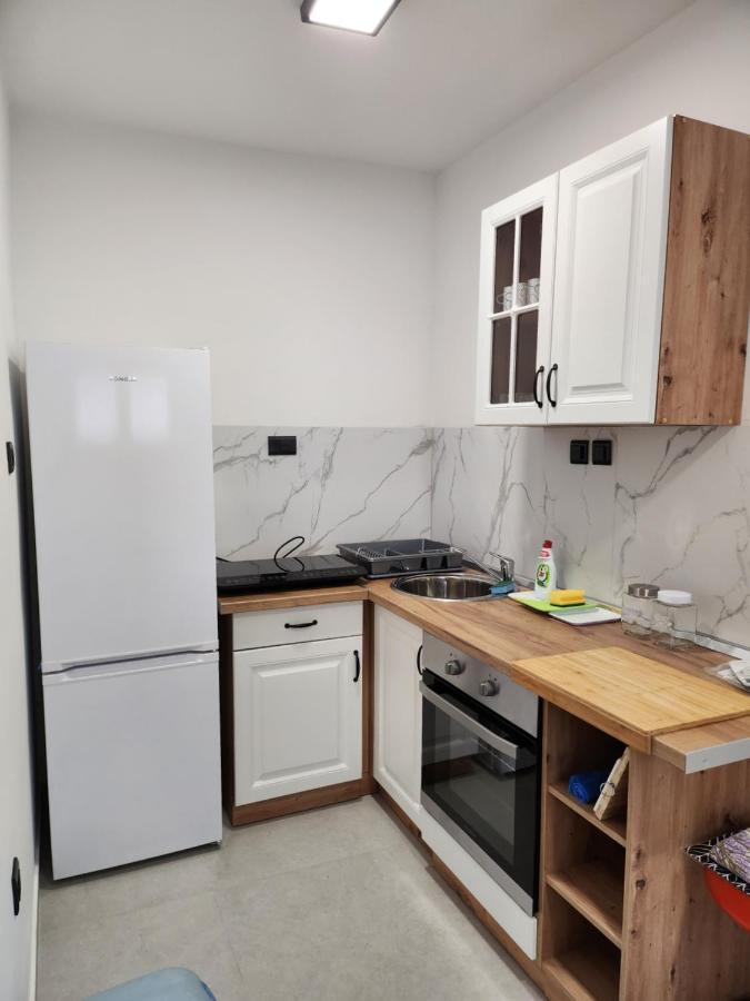 H&D Apartment Сумартин Экстерьер фото